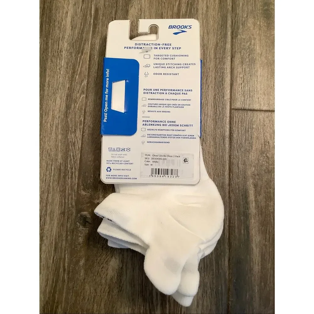 Brooks Unisex Medium White 2-Pack Ghost Lite Athleisure No Show Socks D2-8